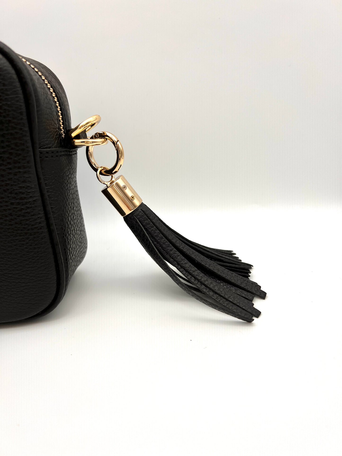 Zest Classic Hand Bag in Black